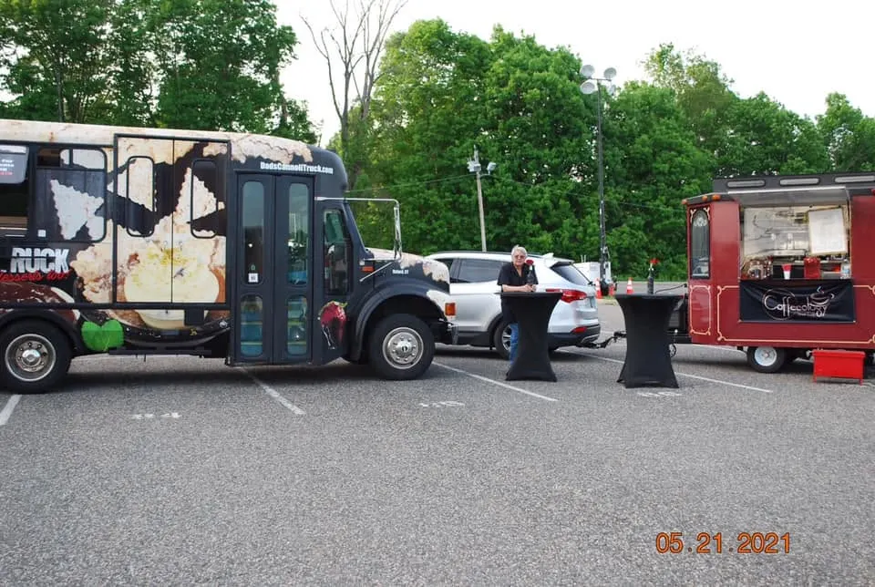 Dad's Cannoli Truck event moment